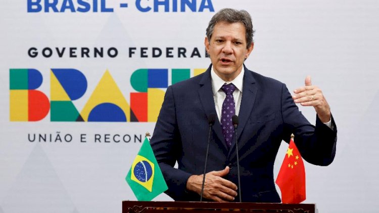 Governo quer “reindustrialização verde” e viagem à China inaugura esta agenda, diz Haddad